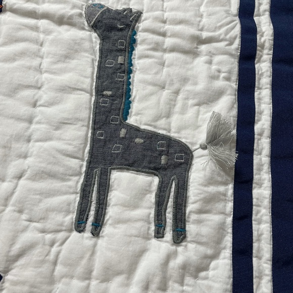 Potter Barn Kids White Navy Gray Orange Giraffe Print Crib Blanket 33” x 47” - Picture 5 of 8